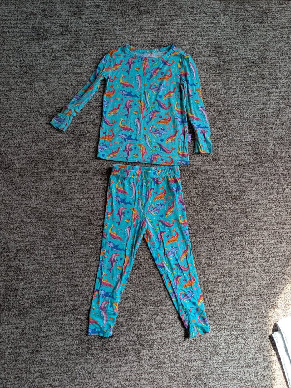 Posh Peanut x Lisa Frank dancing Dolphin pajamas